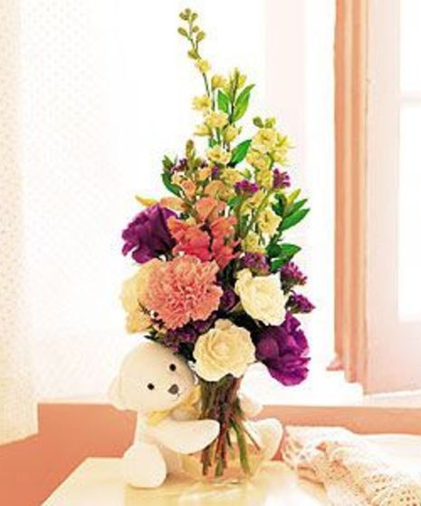 Bear Hug with White Roses